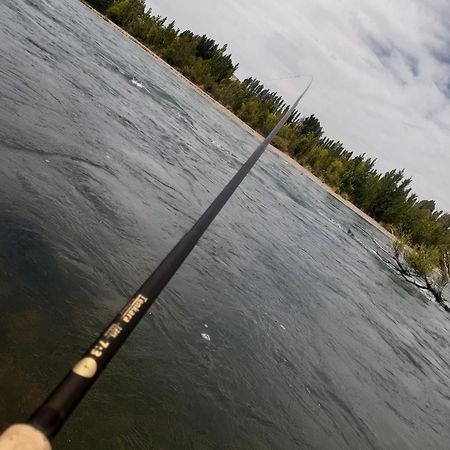 Bardas Del Limay Dormi-Con Hidromasaje - Totalmente Equipado 普洛缇尔 外观 照片