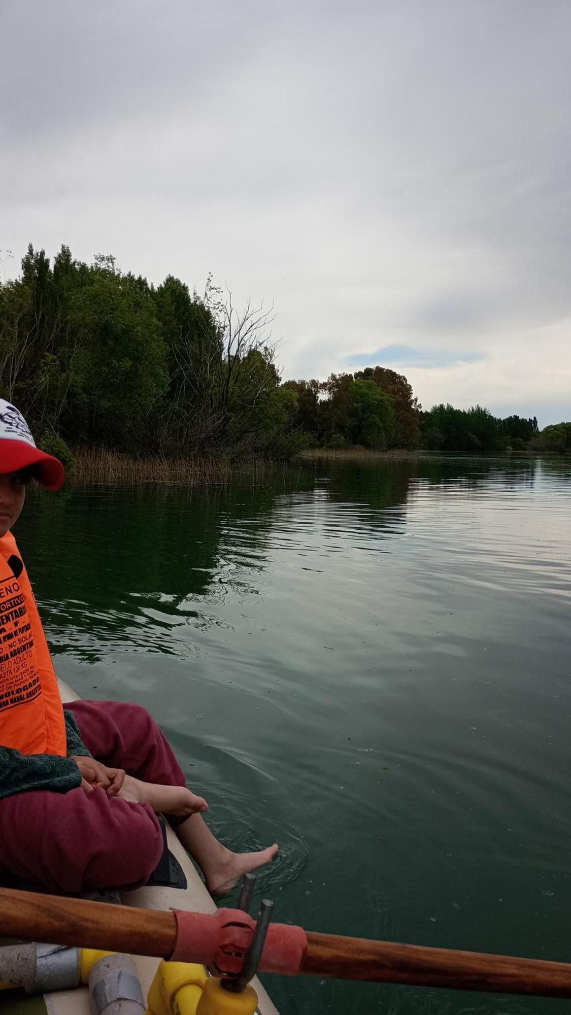 Bardas Del Limay Dormi-Con Hidromasaje - Totalmente Equipado 普洛缇尔 外观 照片